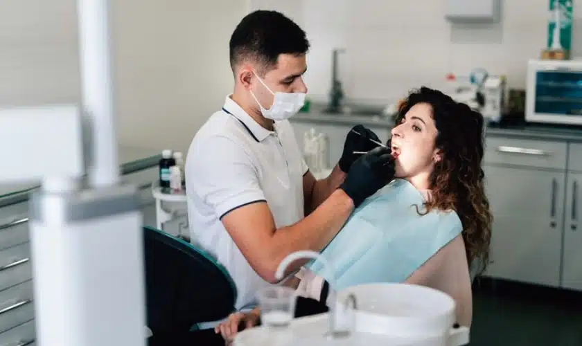Image of Emergency Dental Care: Why Time Is Of The Essence