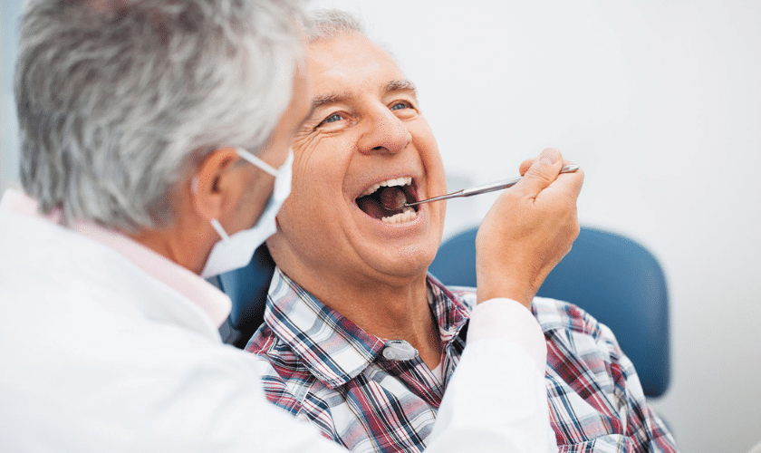 Dental Health And Aging: Tips For Seniors In The New Year